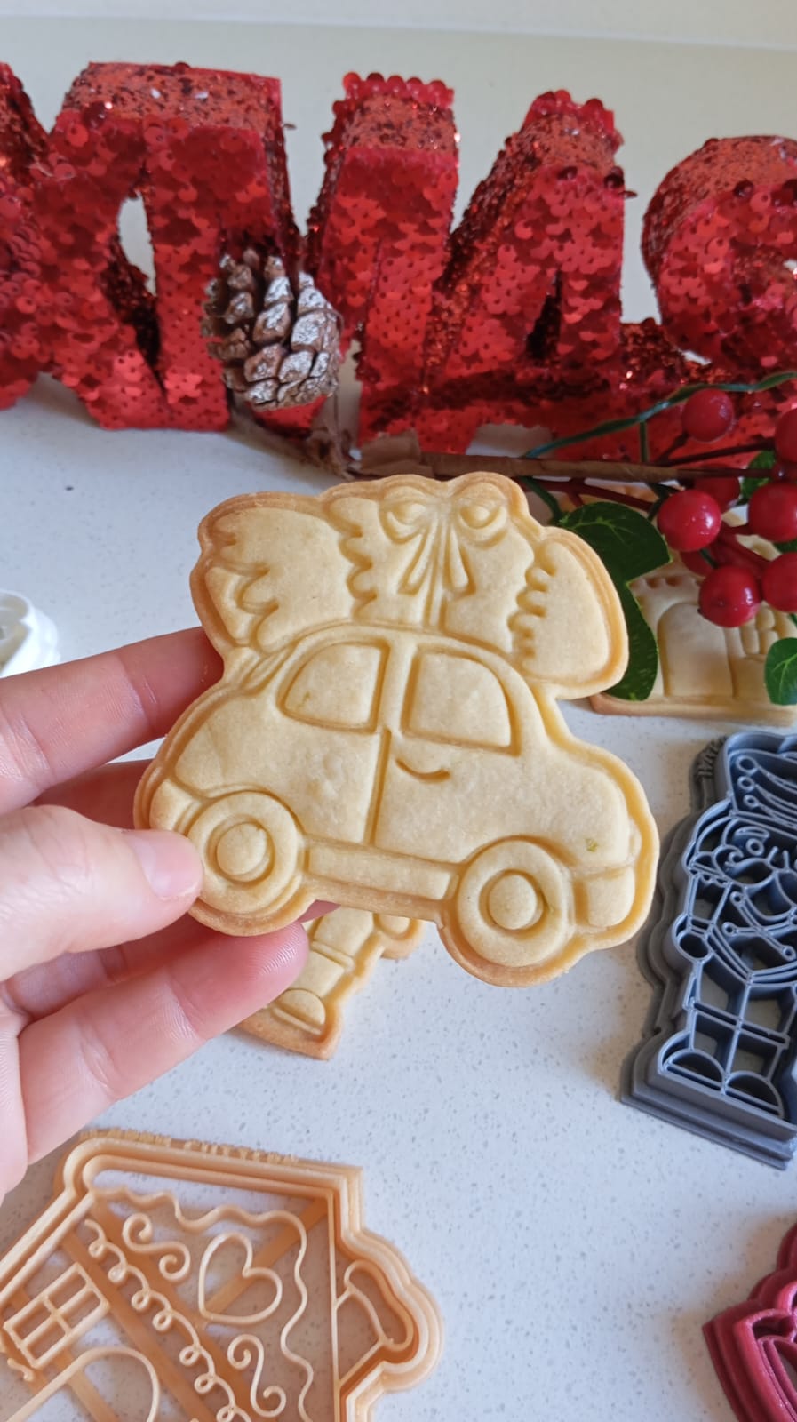 Cortador y Sello Figuras Navideñas Carro