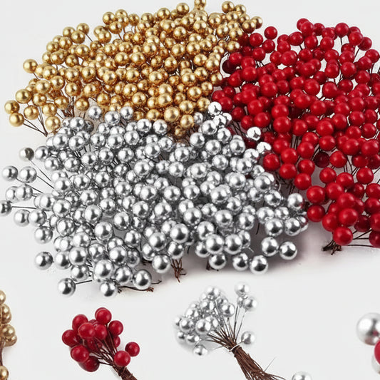 Ramo de bayas rojas artificiales con tallo de alambre para decoración navideña - Vallia Repostería