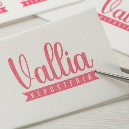 Impresión en papel de azúcar comestible Vallia Repostería con fotografía o logo para tortas de alta gama con fondant o buttercream