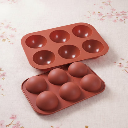 Dos moldes de silicona semiesfera de 6 cavidades cara cóncava y convexa para repostería | Vallia Repostería