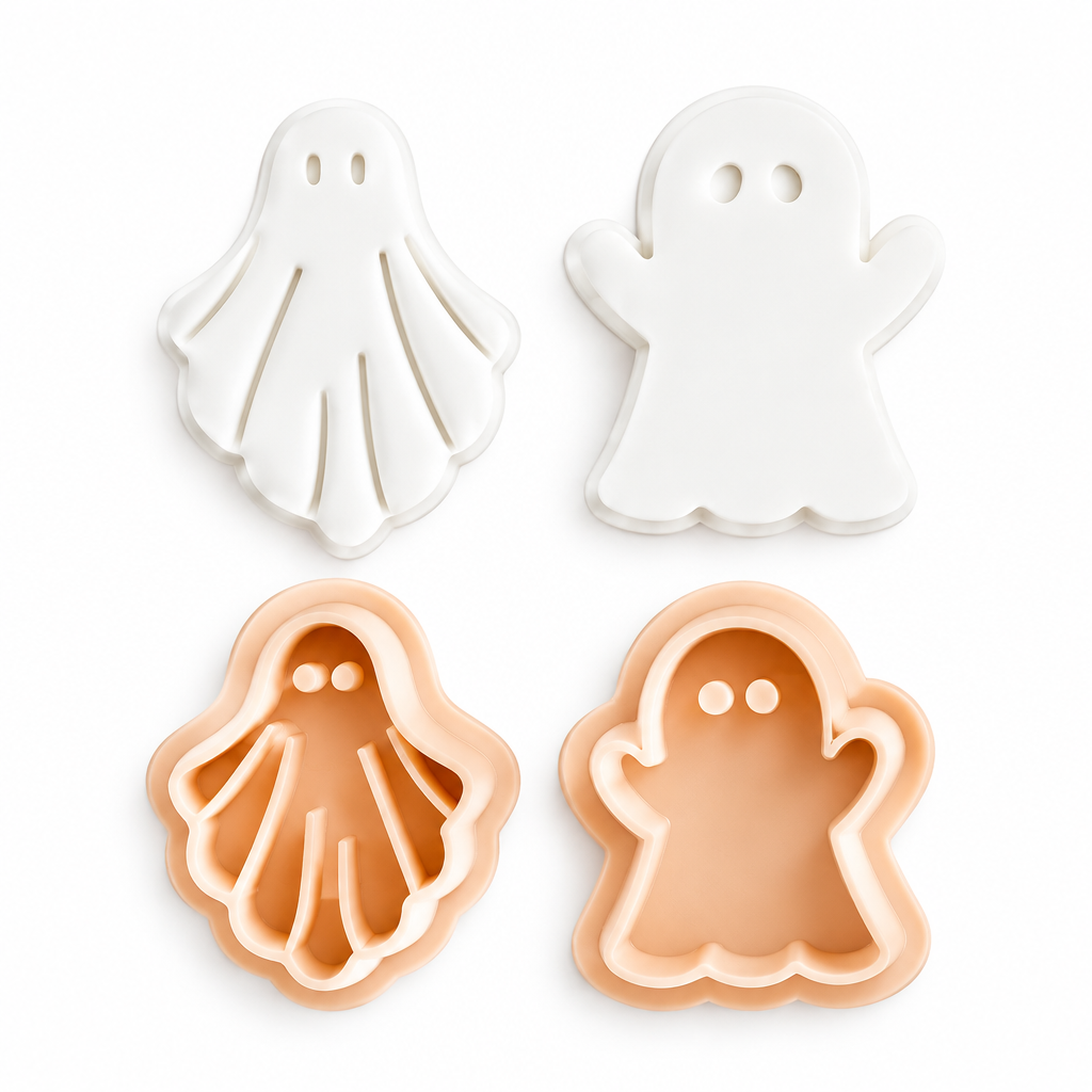 Set de cortadores de galletas con formas de fantasmas de Vallia Repostería para repostería creativa de Halloween.